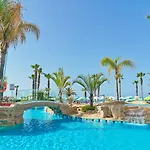 Leonardo Cypria Bay