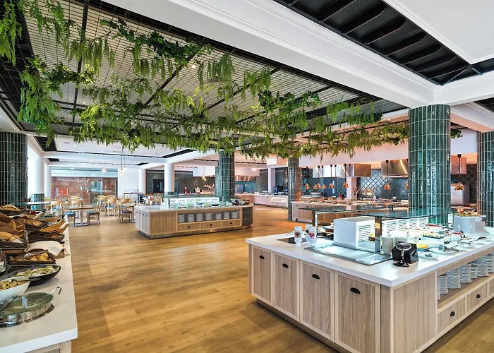 Leonardo Cypria Bay Geroskipou