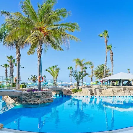سينتيدو سيبريا باي باي ليوناردو 4* Geroskipou