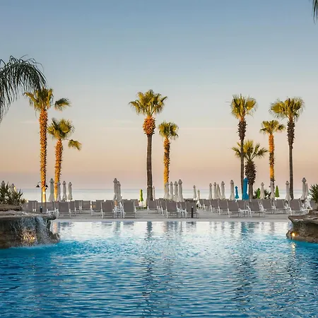Leonardo Cypria Bay 4* Jeroszkípu
