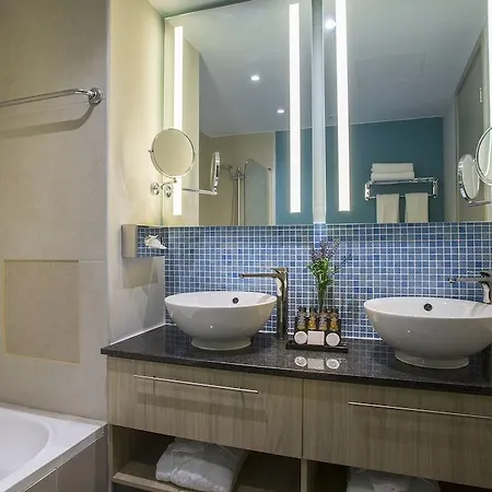 Hotel Leonardo Cypria Bay