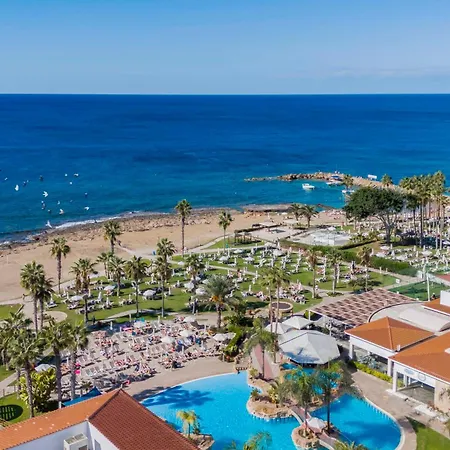 Leonardo Cypria Bay 4* Geroskipou