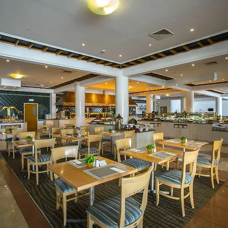 Szálloda Leonardo Cypria Bay 4*