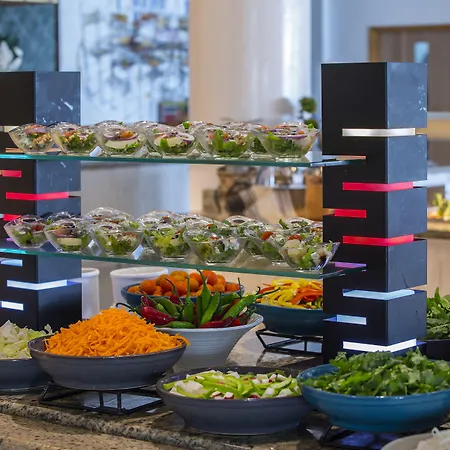 Leonardo Cypria Bay 4* Geroskipou