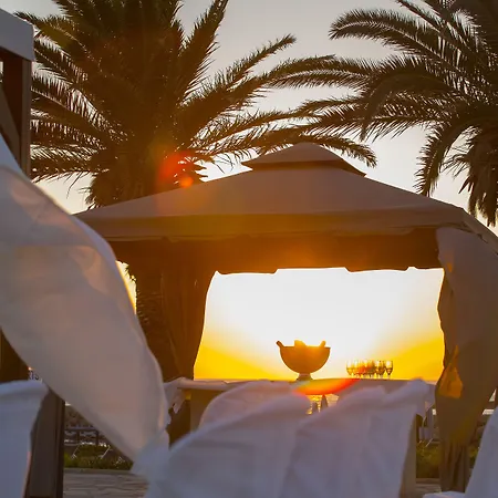 Szálloda Leonardo Cypria Bay 4*