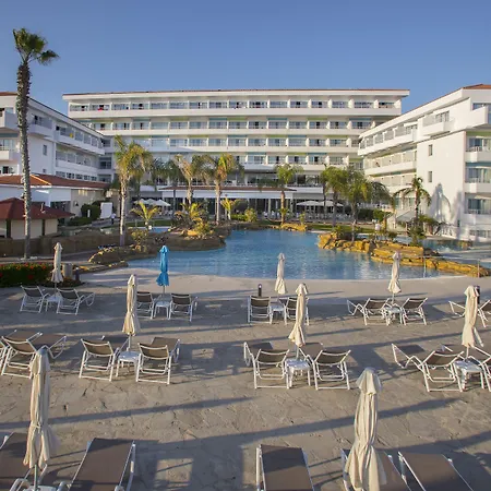 Szálloda Leonardo Cypria Bay