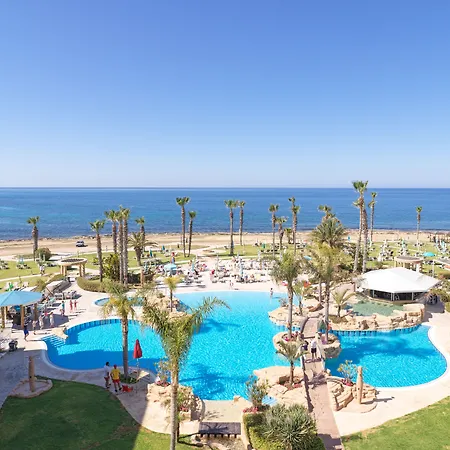 Leonardo Cypria Bay Hotel 4*