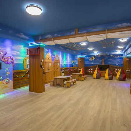 Leonardo Cypria Bay 酒店 4*