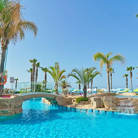 Szálloda Leonardo Cypria Bay