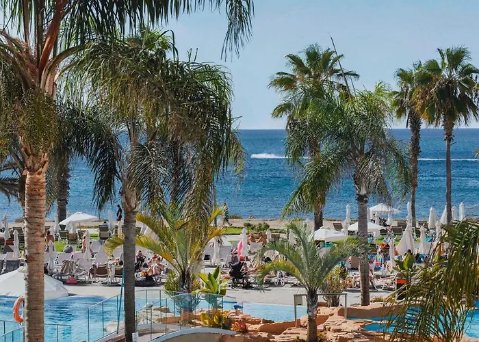 Leonardo Cypria Bay 4*