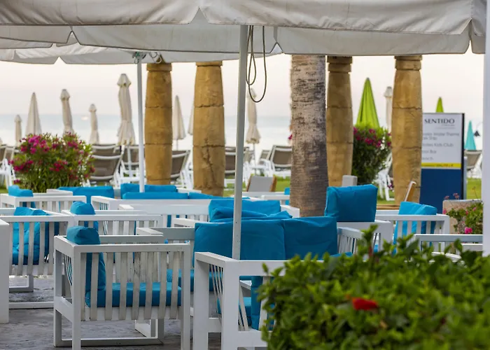 Hotel Leonardo Cypria Bay