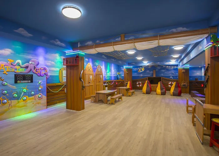 Leonardo Cypria Bay מלון 4*